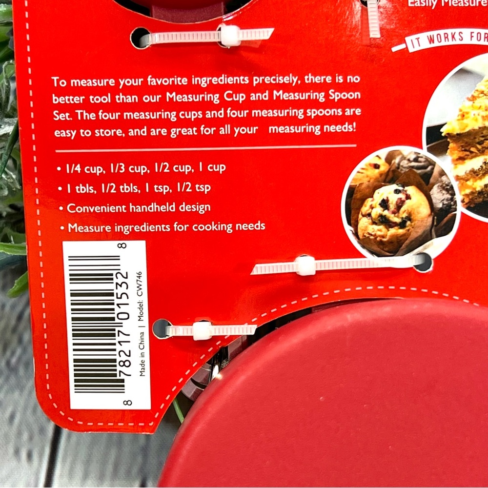 COOK WORKS Measuring Cup & Spoon Set-RED - Picture 8 of 9